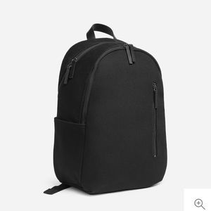 Everlane commuter backpack in black